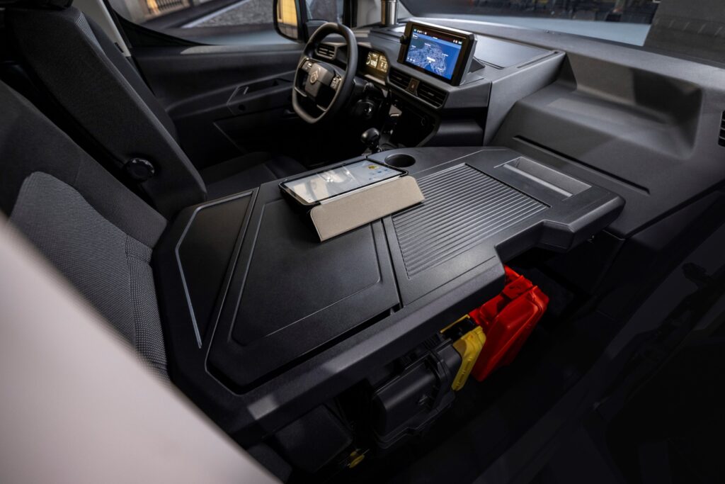Espaço de carga do Citroën Berlingo Van First