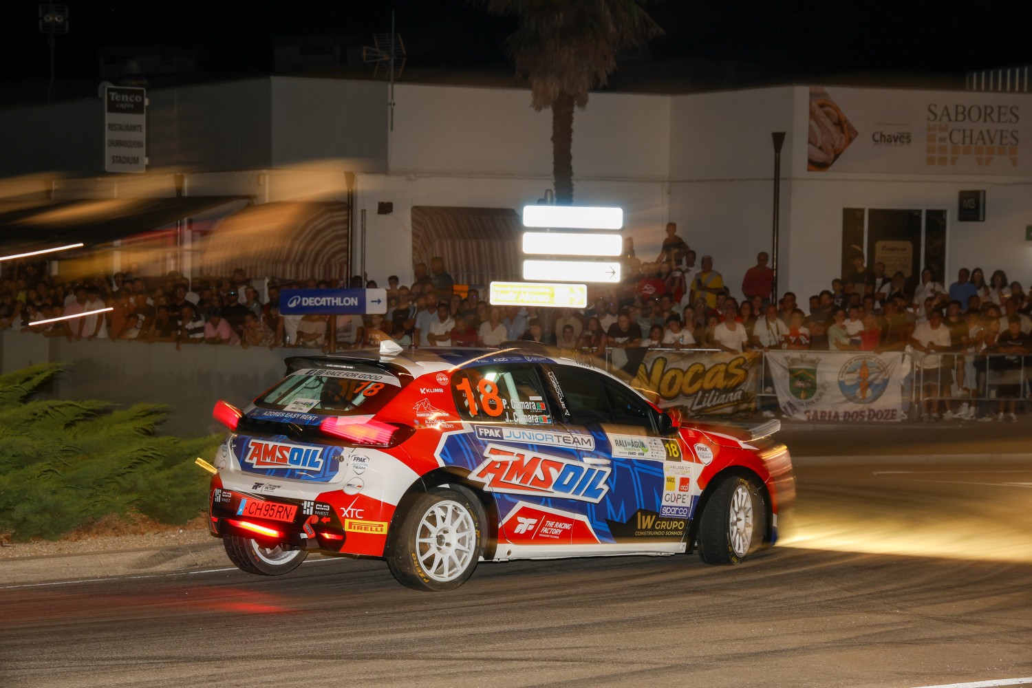 Peugeot 208 Rally4 em competição no Rali da Água em Chaves