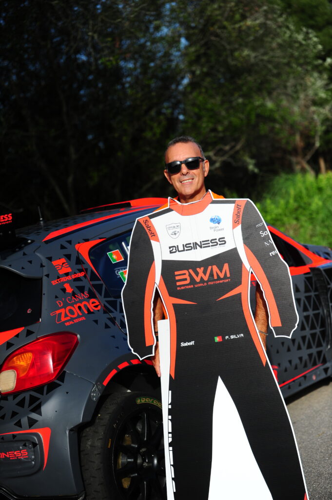 Fernando Silva leva a experiência de copiloto ao Aeródromo da Maia